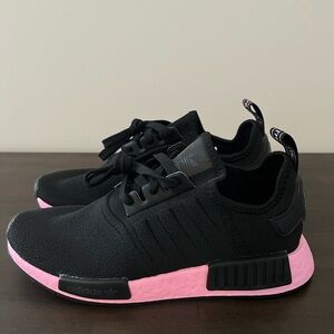 Adidas Original NMD_R1 W Black, Pink